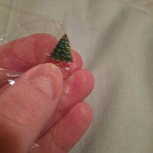 NWOT Christmas Earrings